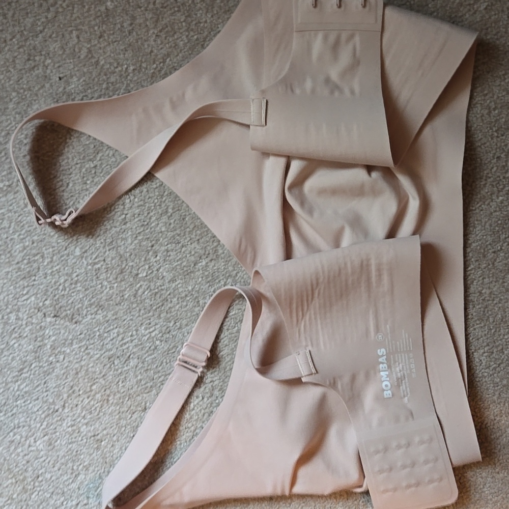 Bombas Light Pink Bralette 2X EUC - Picture 3 of 3